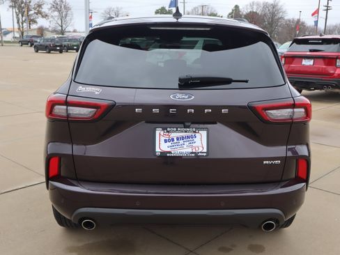 Used 2023 Ford Escape ST-Line w/ Tech Pack #1 image 6