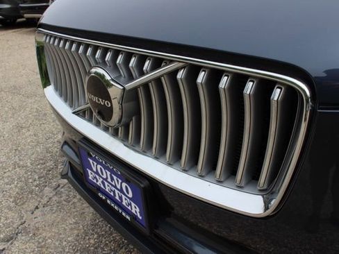 Certified 2025 Volvo XC90 T8 Ultra w/ Protection Package Premier AWD/4WD image 14