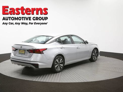Used 2022 Nissan Altima 2.5 SV FWD image 40