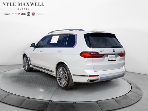 Used 2022 BMW X7 xDrive40i w/ Executive Package AWD/4WD image 14