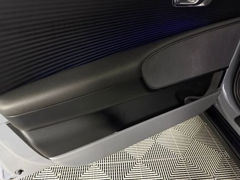 Used 2025 Hyundai Ioniq 6 SEL image 25