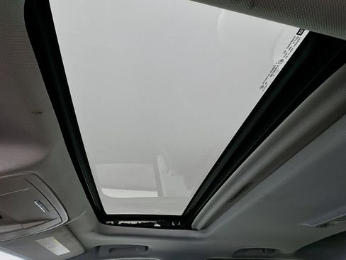 Used 2015 GMC Sierra 3500 Denali w/ Duramax Plus Package image 23