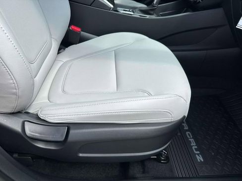 New 2026 Hyundai Santa Cruz SEL FWD image 16