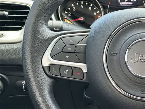 Used 2019 Jeep Compass Sport image 8