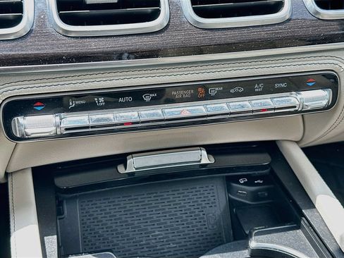 Used 2020 Mercedes-Benz GLE 350 4MATIC image 16