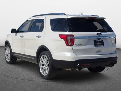 Used 2016 Ford Explorer Limited FWD image 5