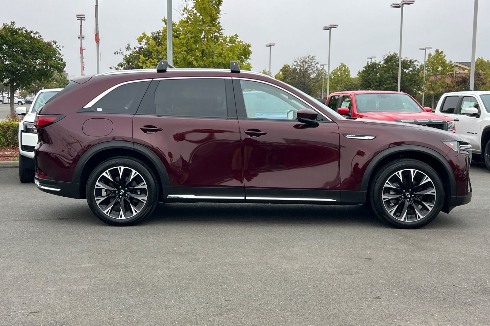 Used 2024 MAZDA CX-90 Plug-In Hybrid w/ Premium Plus AWD/4WD image 3