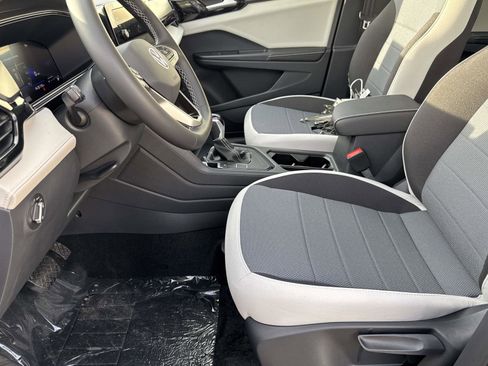 New 2026 Volkswagen Taos S image 13