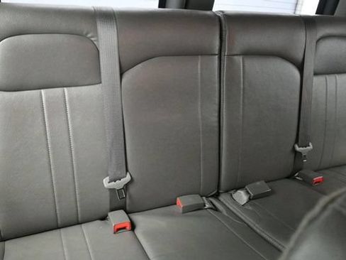 Used 2024 Chevrolet Express 3500 LS RWD image 15