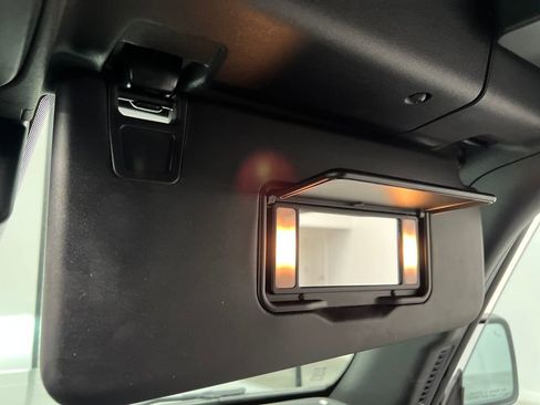 Used 2024 Ford Bronco Badlands image 58