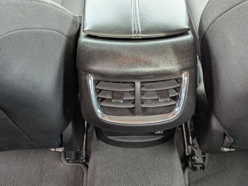 Used 2020 Chevrolet Malibu LT image 14