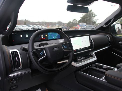 New 2025 Ford Expedition Tremor image 11