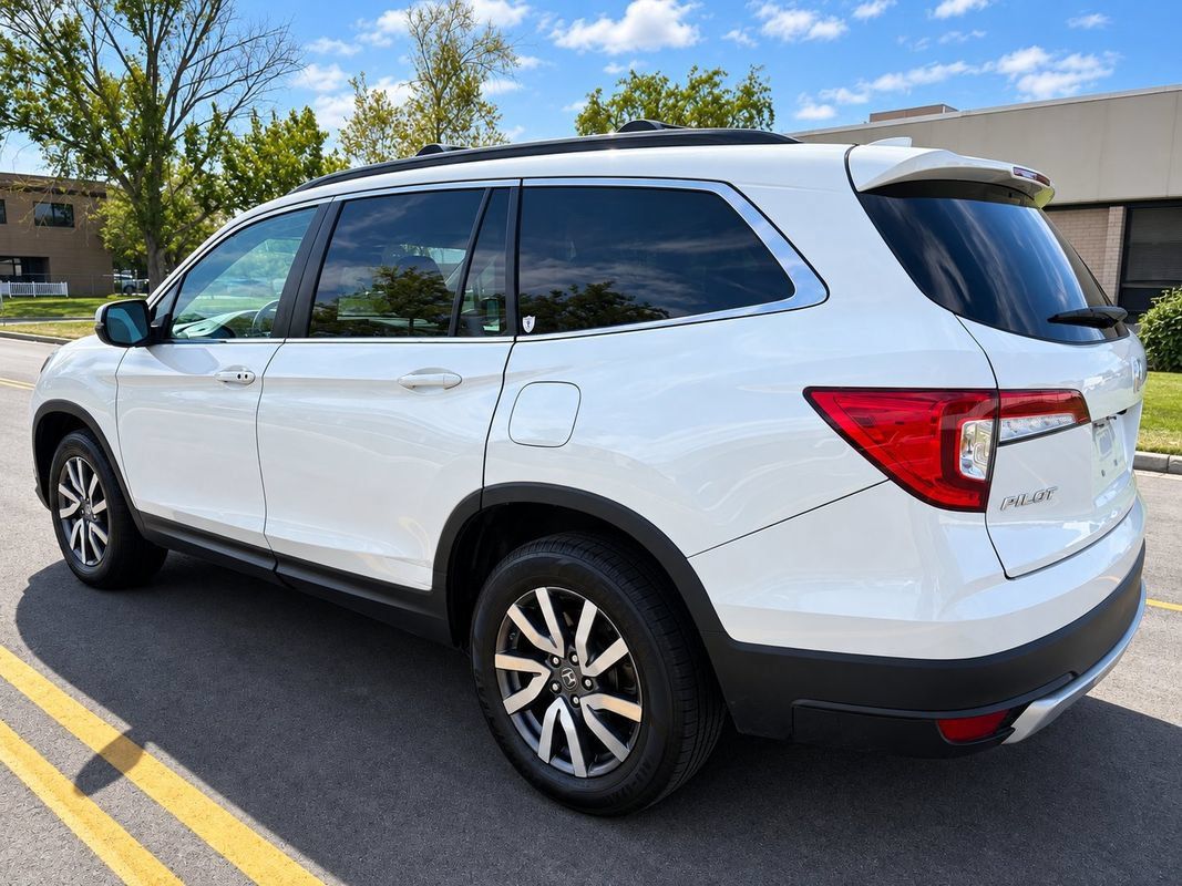 Used 2020 Honda Pilot EX-L image 4