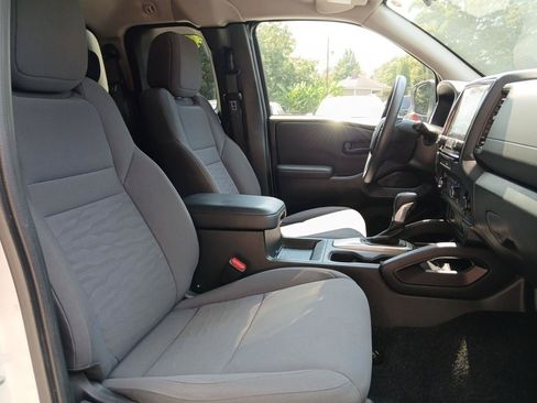 Used 2022 Nissan Frontier S RWD image 14