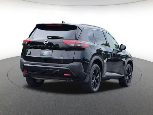 Used 2023 Nissan Rogue SV w/ SV Premium B Package FWD image 5