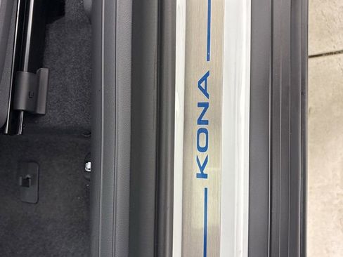 New 2026 Hyundai Kona SEL Premium FWD image 9