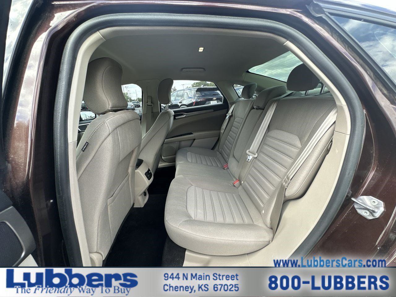 Used 2019 Ford Fusion SE FWD image 20