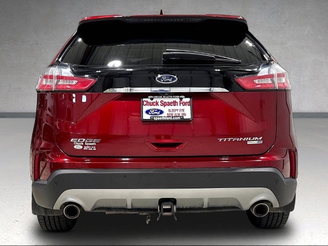 Used 2019 Ford Edge Titanium w/ Equipment Group 301A AWD/4WD image 8