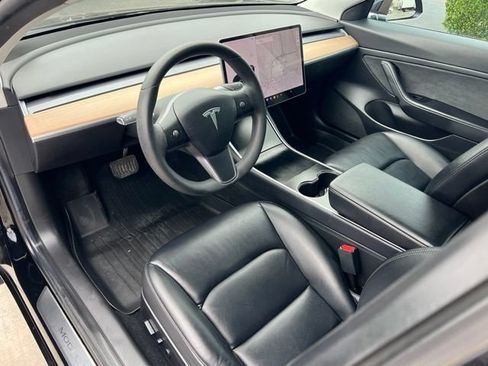Used 2020 Tesla Model 3 RWD image 13
