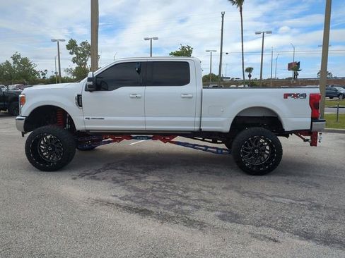 Used 2019 Ford F250 Lariat w/ Lariat Ultimate Package image 7