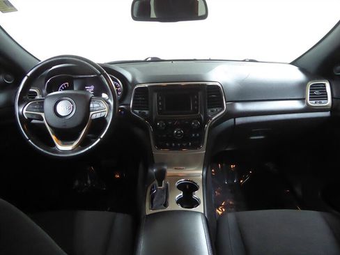 Used 2016 Jeep Grand Cherokee Laredo w/ Quick Order Package 23E image 9