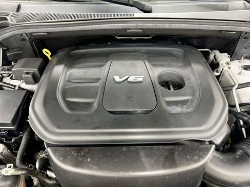 Used 2018 Jeep Grand Cherokee Limited w/ Luxury Group II image 26