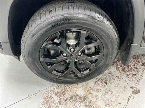 Used 2022 Jeep Grand Cherokee L Limited w/ Trailer Tow Group (B) image 27