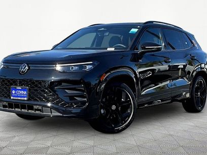 New 2026 Volkswagen Tiguan SE R-Line