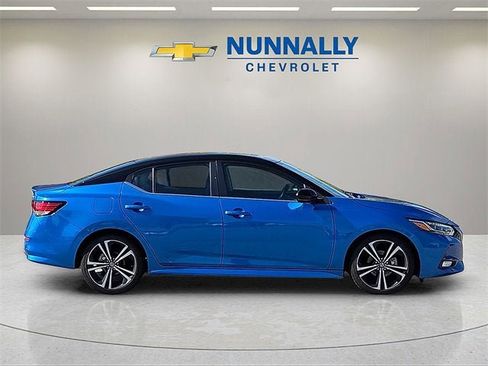 Used 2023 Nissan Sentra SR w/ SR Premium Package image 6