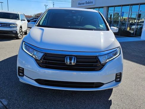 Used 2024 Honda Odyssey EX-L image 2