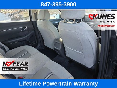 Used 2022 Hyundai Sonata SE w/ Preferred Accessory Package image 25