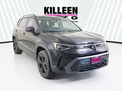 New 2025 Volkswagen Taos SE