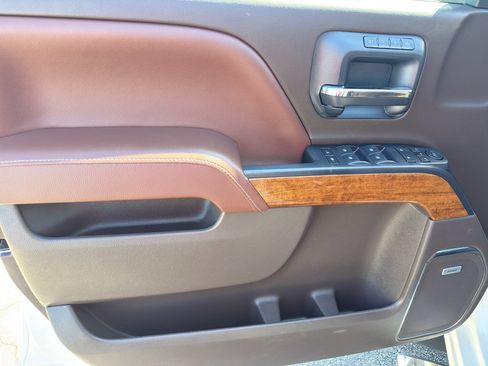Certified 2014 Chevrolet Silverado 1500 High Country w/ High Country Premium Package AWD/4WD image 13