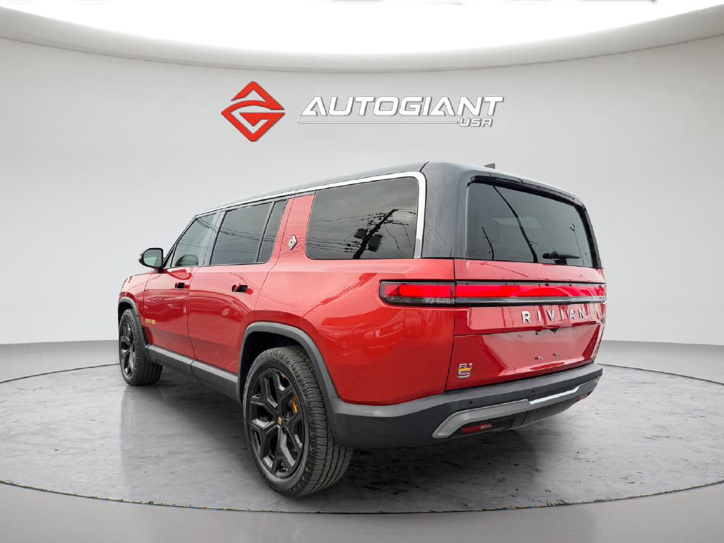 Used 2022 Rivian R1S Launch Edition Quad AWD/4WD image 6