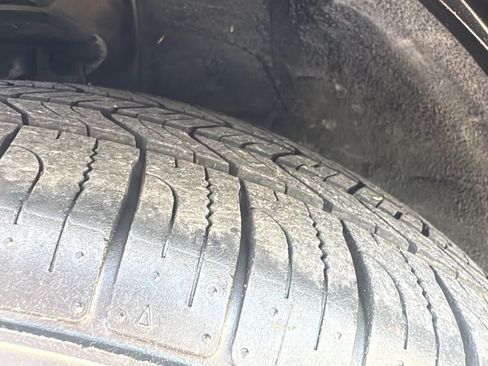 Used 2018 Kia Forte LX FWD image 38