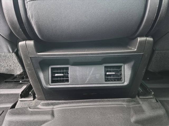 Used 2020 Chevrolet Silverado 2500 Custom w/ Custom Value Package AWD/4WD image 17