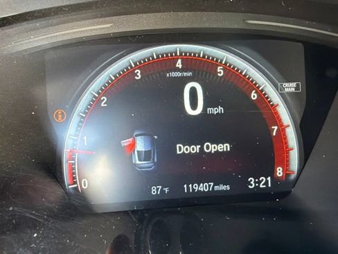 Used 2017 Honda Civic Si image 2