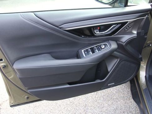 Certified 2023 Subaru Outback Limited image 15