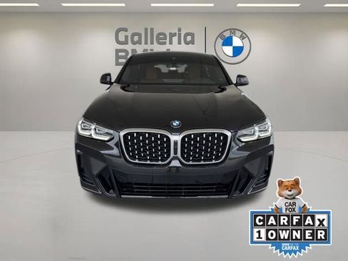 Used 2024 BMW X4 xDrive30i w/ Premium Package AWD/4WD image 3