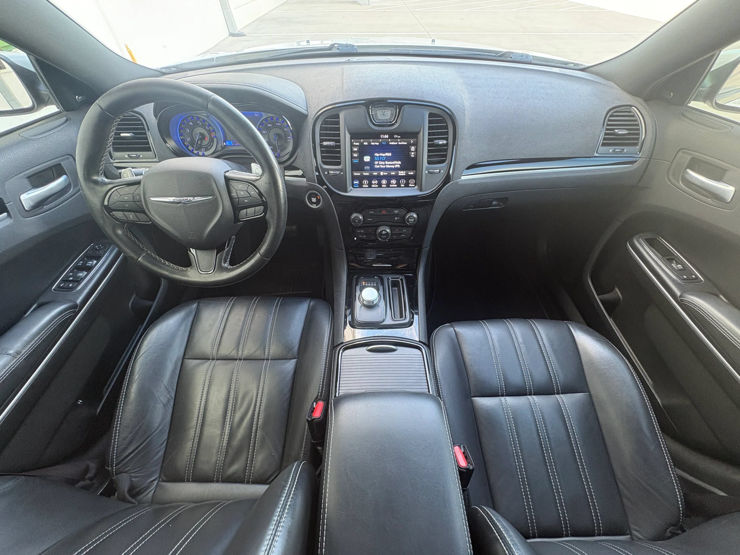 Used 2019 Chrysler 300 S RWD image 17