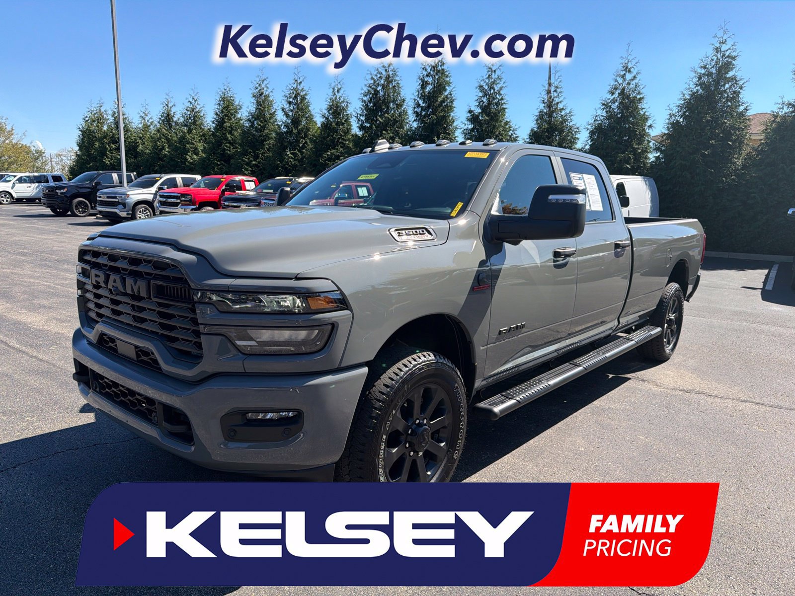 Used 2026 RAM 3500 Big Horn AWD/4WD image 1