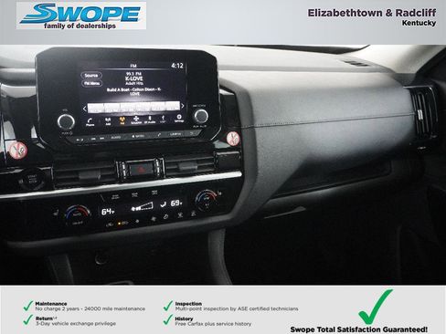 Used 2025 Nissan Pathfinder SV image 19