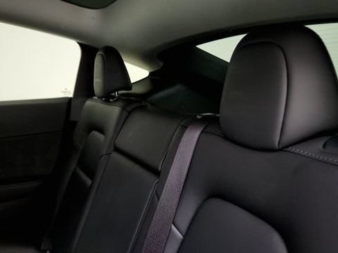 Used 2023 Tesla Model Y Performance AWD/4WD image 43