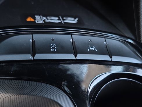 Used 2025 Buick Envista Sport Touring w/ Convenience I Package image 25