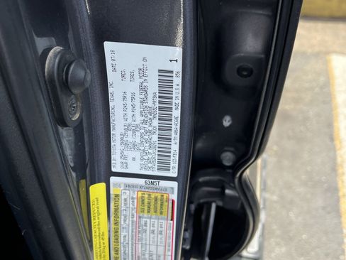Used 2018 Toyota Tacoma SR w/ SR Convenience Package RWD image 32
