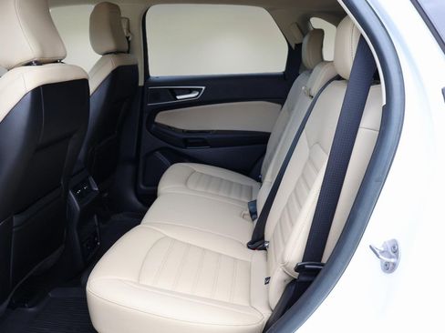 Used 2020 Ford Edge SEL w/ Convenience Package image 13