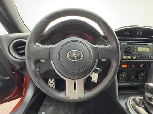 Used 2013 Scion FR-S RWD image 18