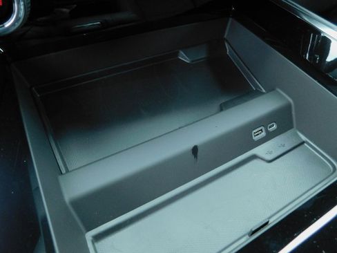 New 2026 Chevrolet Suburban LS w/ LPO, Chrome Package image 29