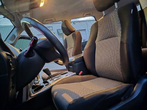 Used 2018 Toyota 4Runner SR5 image 15