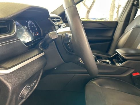 Used 2023 Jeep Grand Cherokee L Altitude image 43